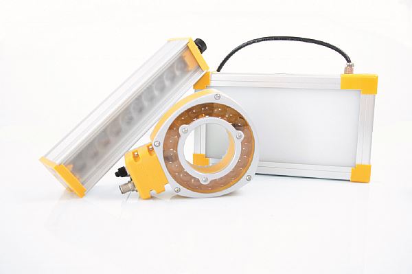 EFFILUX- תכנון וייצור מערכות לד עוצמתיות למערכות Machine Vision